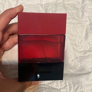 Mac ruby woo perfume